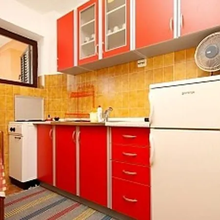 Apartment In Starigrad-paklenica With Balcony, Air Conditioning, Wifi 627-5 *