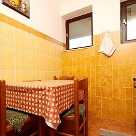In Starigrad-paklenica With Balcony, Air Conditioning, Wifi 627-5 * Starigrad Paklenica