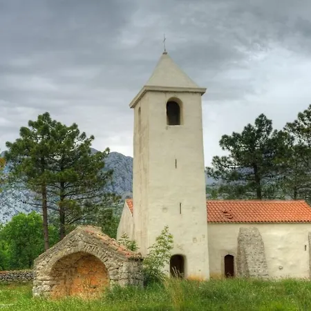 In Starigrad-paklenica With Balcony, Air Conditioning, Wifi 627-5 * Starigrad Paklenica